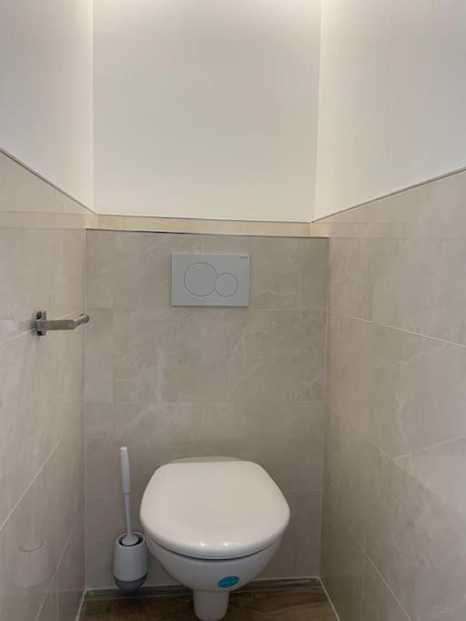 Paris Buttes Chaumont - Free Parking Apartment Exterior photo