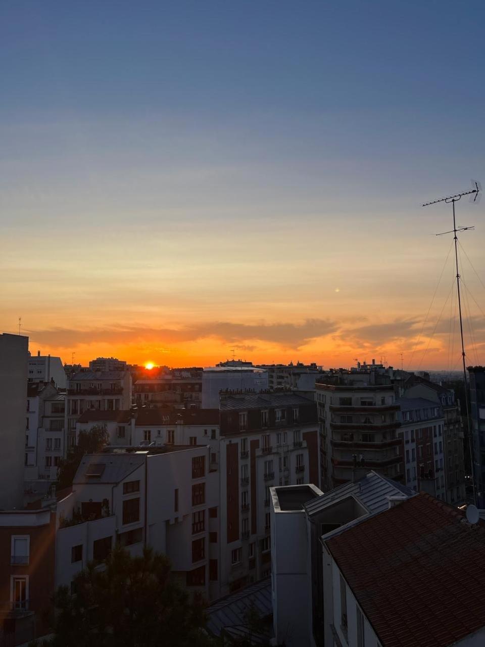 Paris Buttes Chaumont - Free Parking Apartment Exterior photo